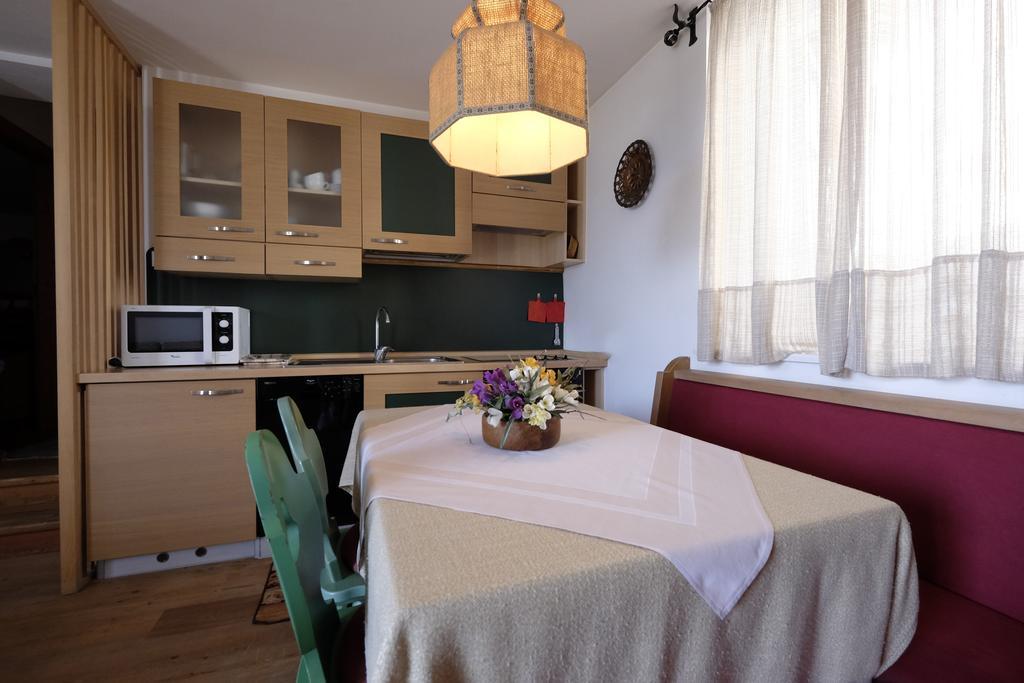 Residenza Bagni & Miramonti Aparthotel กาวาเลเซ ภายนอก รูปภาพ