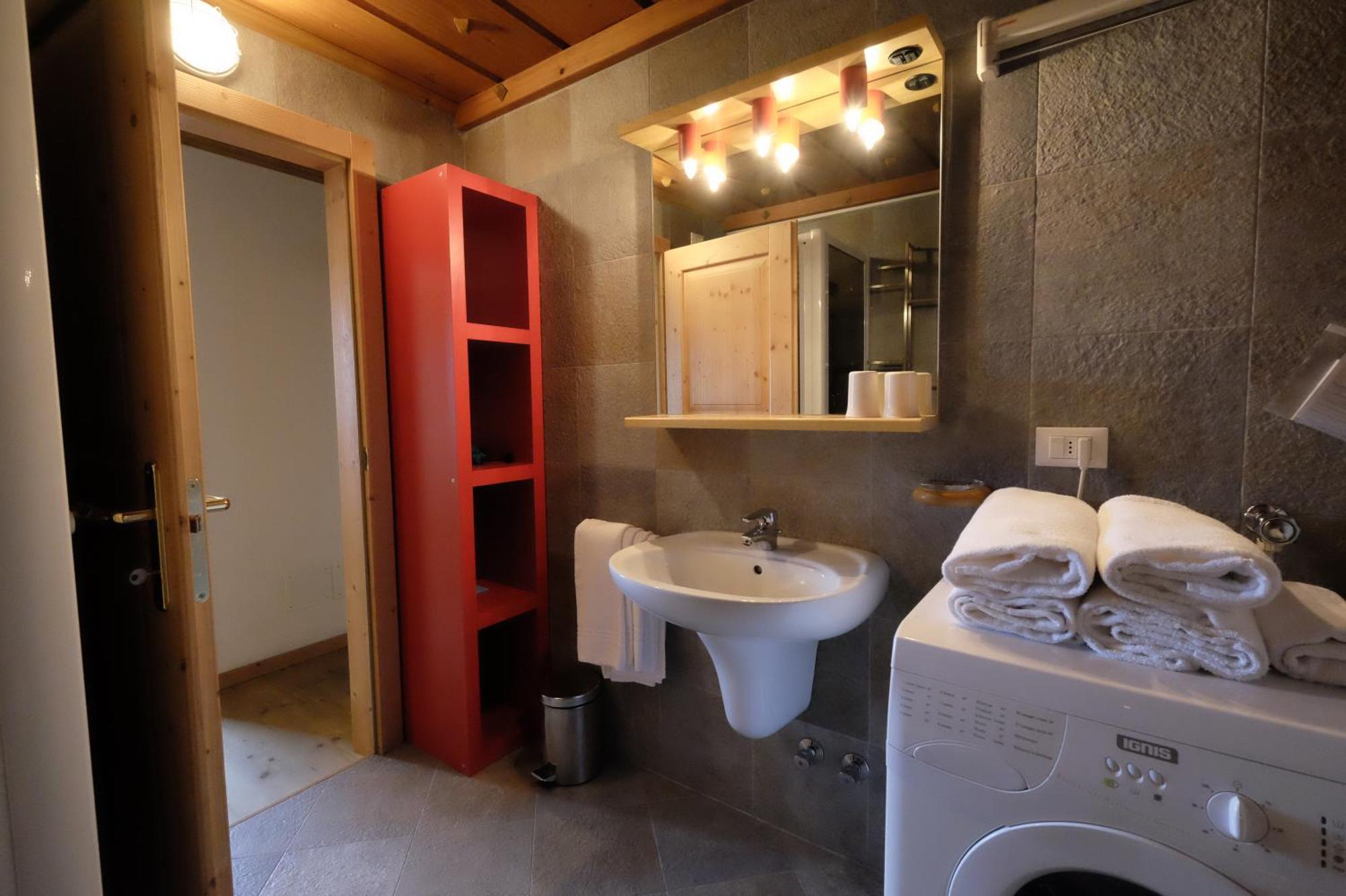 Residenza Bagni & Miramonti Aparthotel กาวาเลเซ ภายนอก รูปภาพ